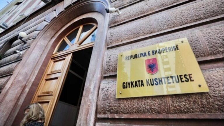 1659268366_Gjykatakushtetuese675x450.jpg