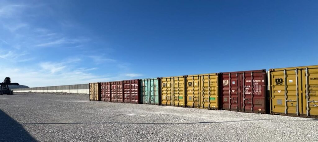 AAPSK merr në administrim 102 kontenierët e anijes “Moliva” përmes procedurave strikte të kontrollit dhe sigurisë