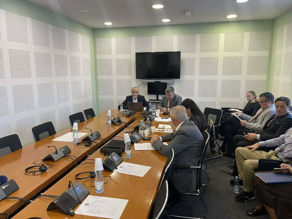 Deputetët e opozitës nga Komisioni Hetimor për arsim, kërkojnë që raporti i ekspertëve të dërgohet në prokurori