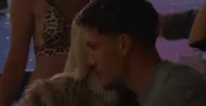 saraa.png