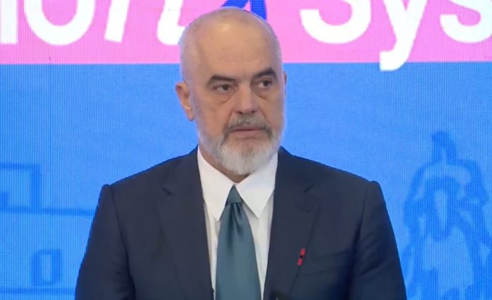 Edi-Rama-kryeminister-2-696x425-1.jpg