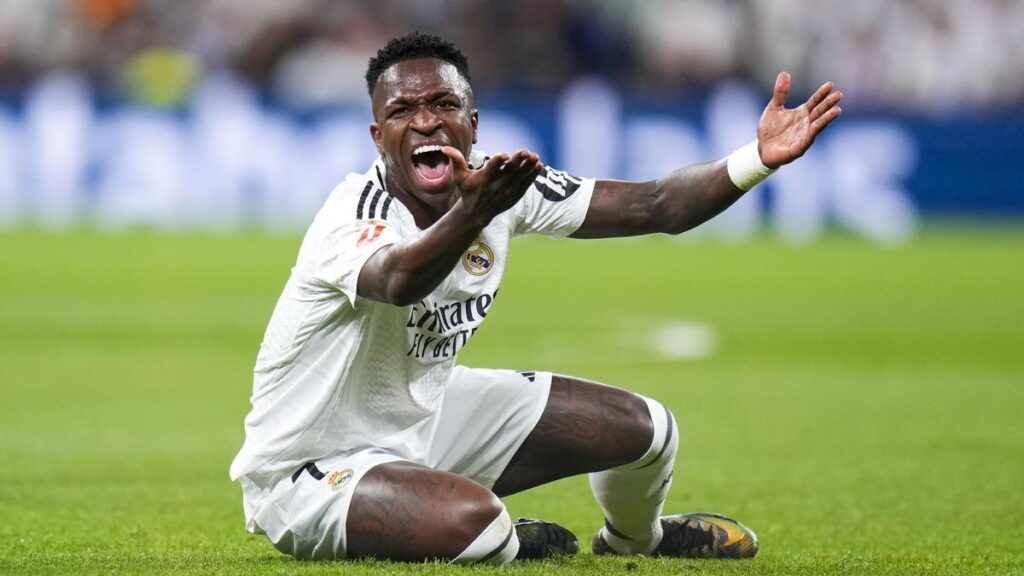 Vinicius-protest.jpg