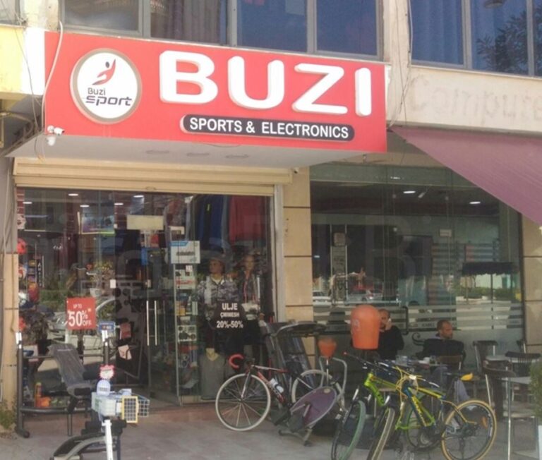 buzi.jpg