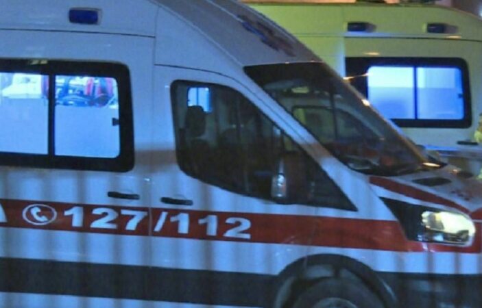 ambulance-naten-703x450-1.jpg