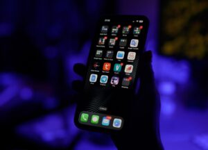 iphone-pegasus-spyware-iverify.jpg