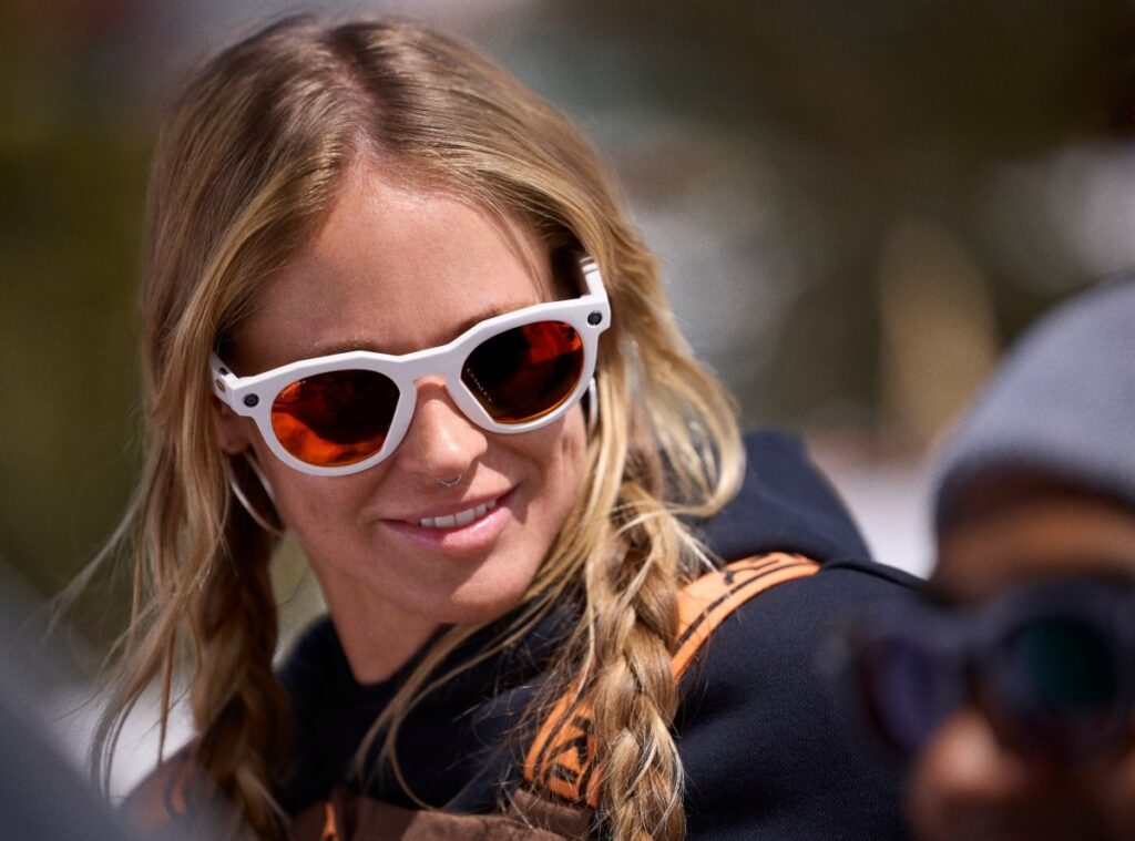 meta-oakley.jpg