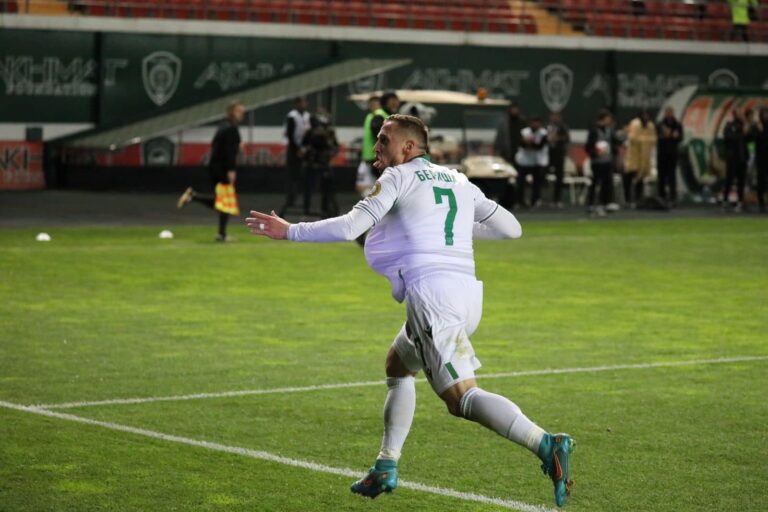 Berisha-Bernard2.jpg