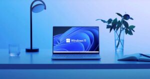 windows-11-logo-on-laptop-screen.jpg