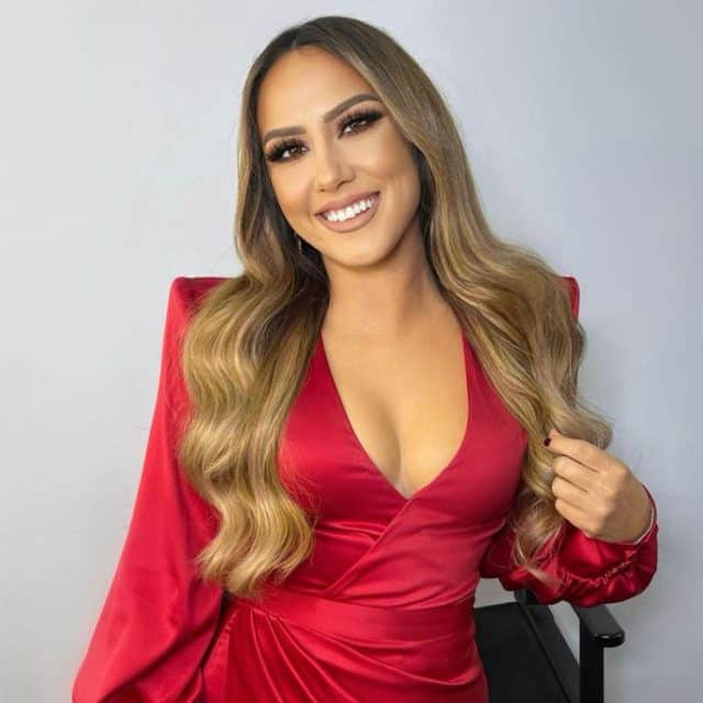 Mos vallë Arbana Osmani konfirmoi moderimin e “Ferma VIP” me këtë foto?