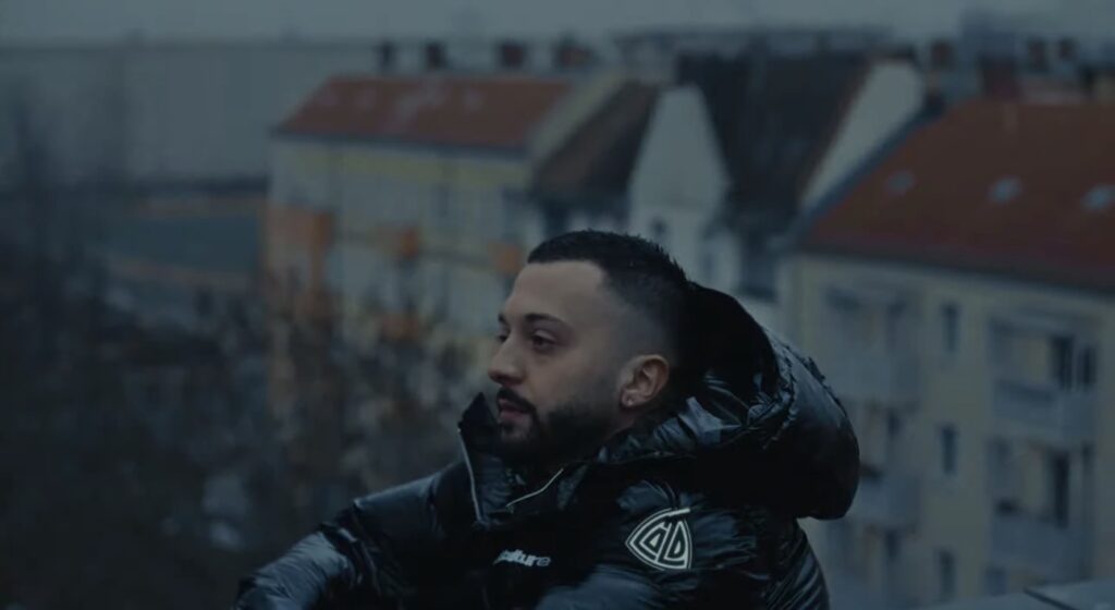 “E kuptova sa shumë të deshta kur ike”/ Gjesti publikon baladën e dhimbjes: ‘Memories’ u shkrua me lot (VIDEO)