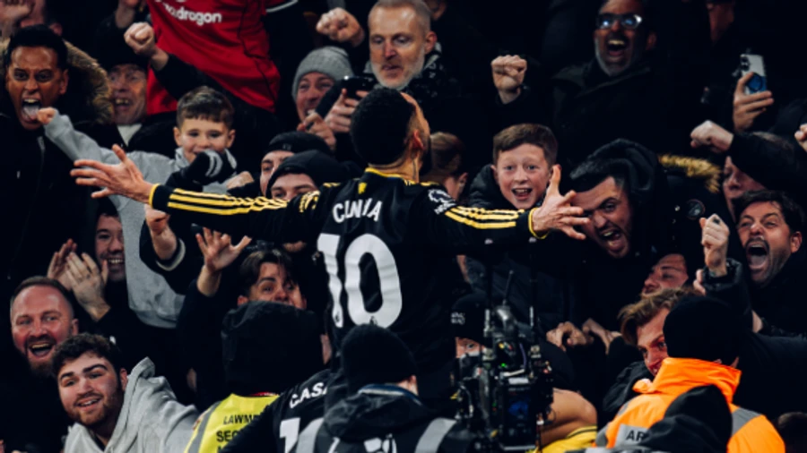 Manchester United e mposht Arsenalin