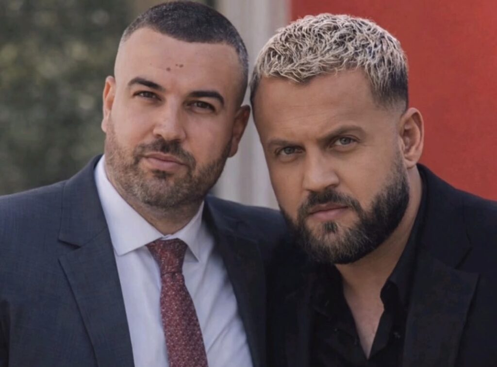 “Kam për ta treguar unë ty”/ Luizi hyn në BBV, Rogerti i tensionuar i tregon dhëmbët