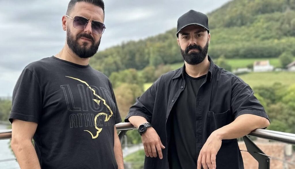 Mateo u bezdis nga kënga e Dr.Florit dhe kërkoi të hiqej? Reagon këngëtari Roland Hysi