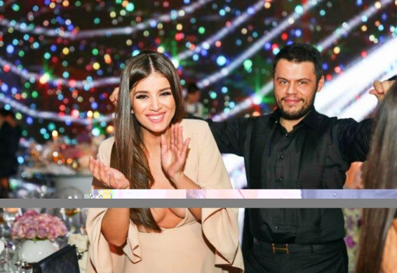 Mes dramave, gruaja e Valdrin Sahitit feston ditëlindjen