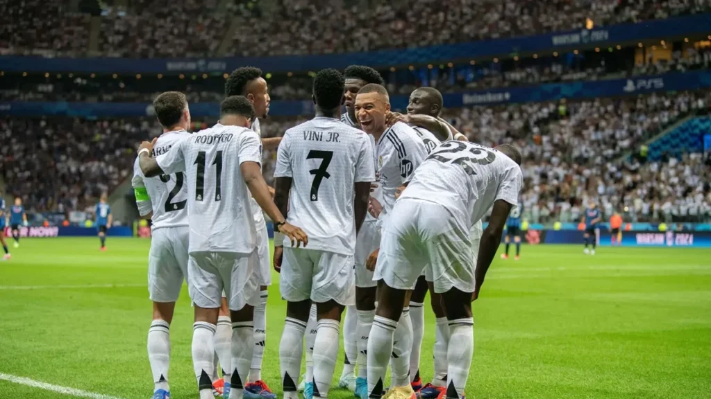 Tre yjet që përballen me largim nga Real Madridi gjatë verës