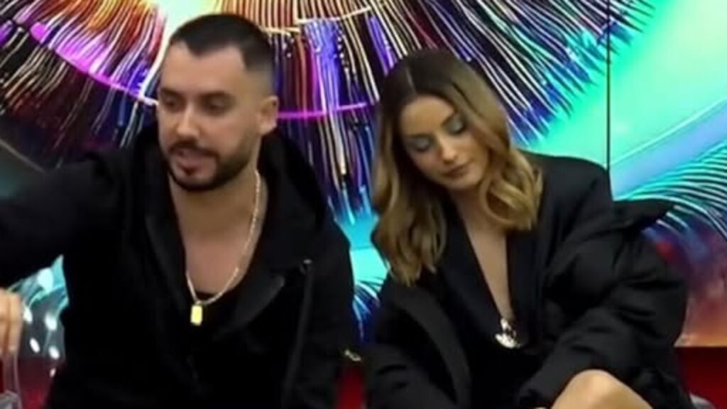 A e sheh Inën nënën e fëmijëve të tij? Zbuloni si u përgjigj Keijsi: Është shumë shpejt…