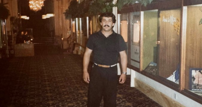 A e njihni aktorin në foto?