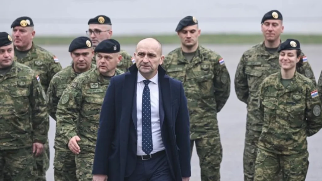 Ministri i Mbrotjes i Kroacisë kërkon përgatitje për mbrojtjen e kufijve të vendit të tij